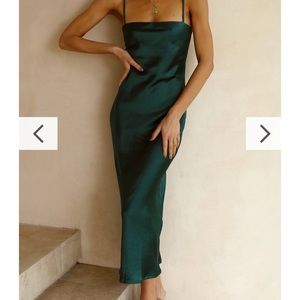 Billy j Green midi dress